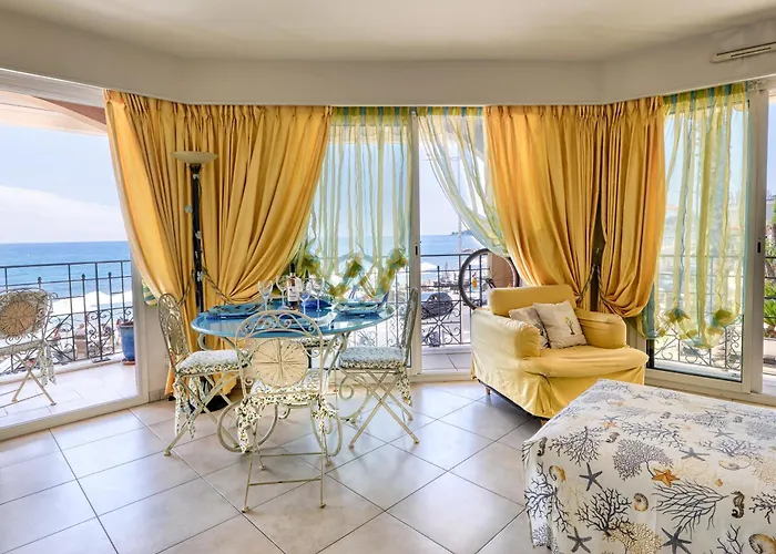 Victoria * マントン