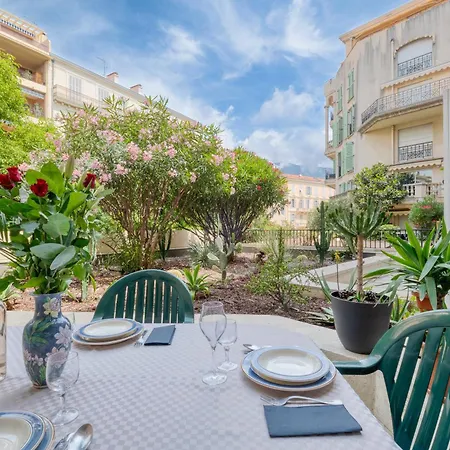 Victoria Apartmán Menton